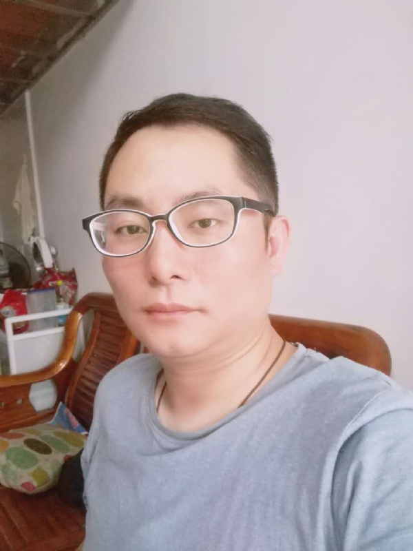 流星的尾巴的第一张照片--宁化相亲网