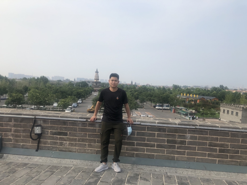 123.向左向右的第一张照片--宁化相亲网